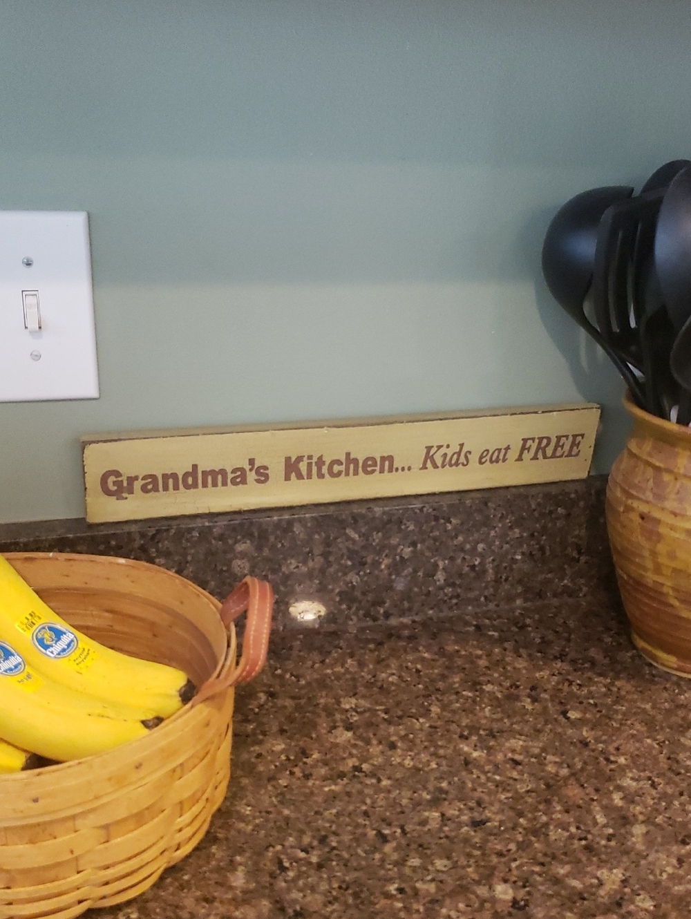 Rustic Yellow Kitchen Sign - "Grandma's Kitchen...Kids eat Free"